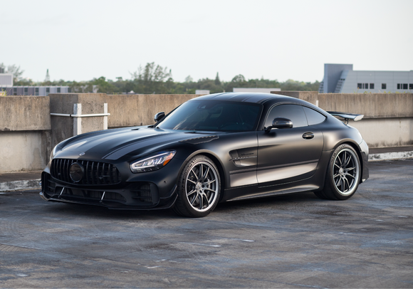 Mercedes-AMG GT / GTS / GTC / GTR to GTR PRO Front-End Conversion – PP with Carbon Accents
