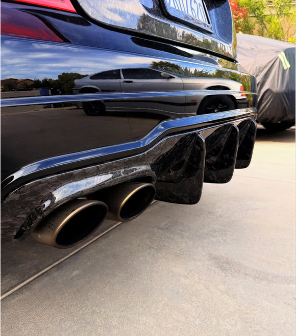 Carbon Fiber Big Fin Diffuser C63 ( Sedan / Coupe )