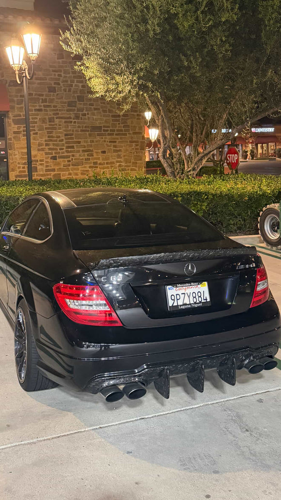 Carbon Fiber Big Fin Diffuser C63 ( Sedan / Coupe )