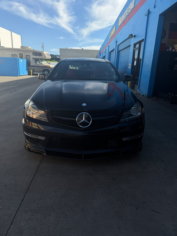 V Style Front Lip C63 2012+