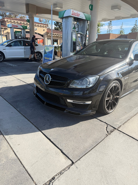V Style Front Lip C63 2012+