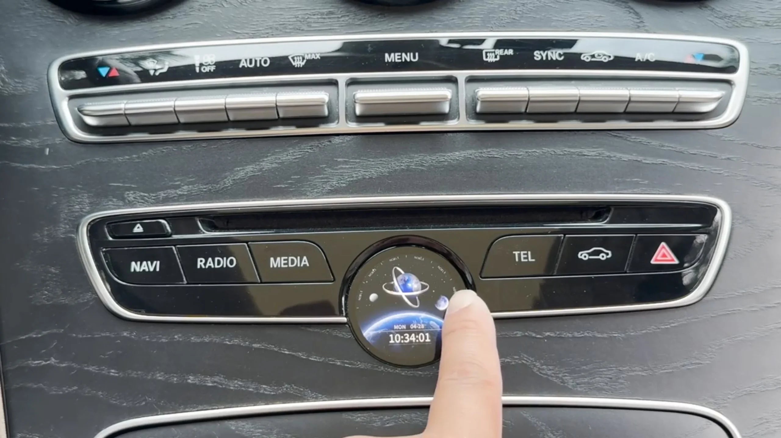 Benz Smart Clock (Mercedes Benz)