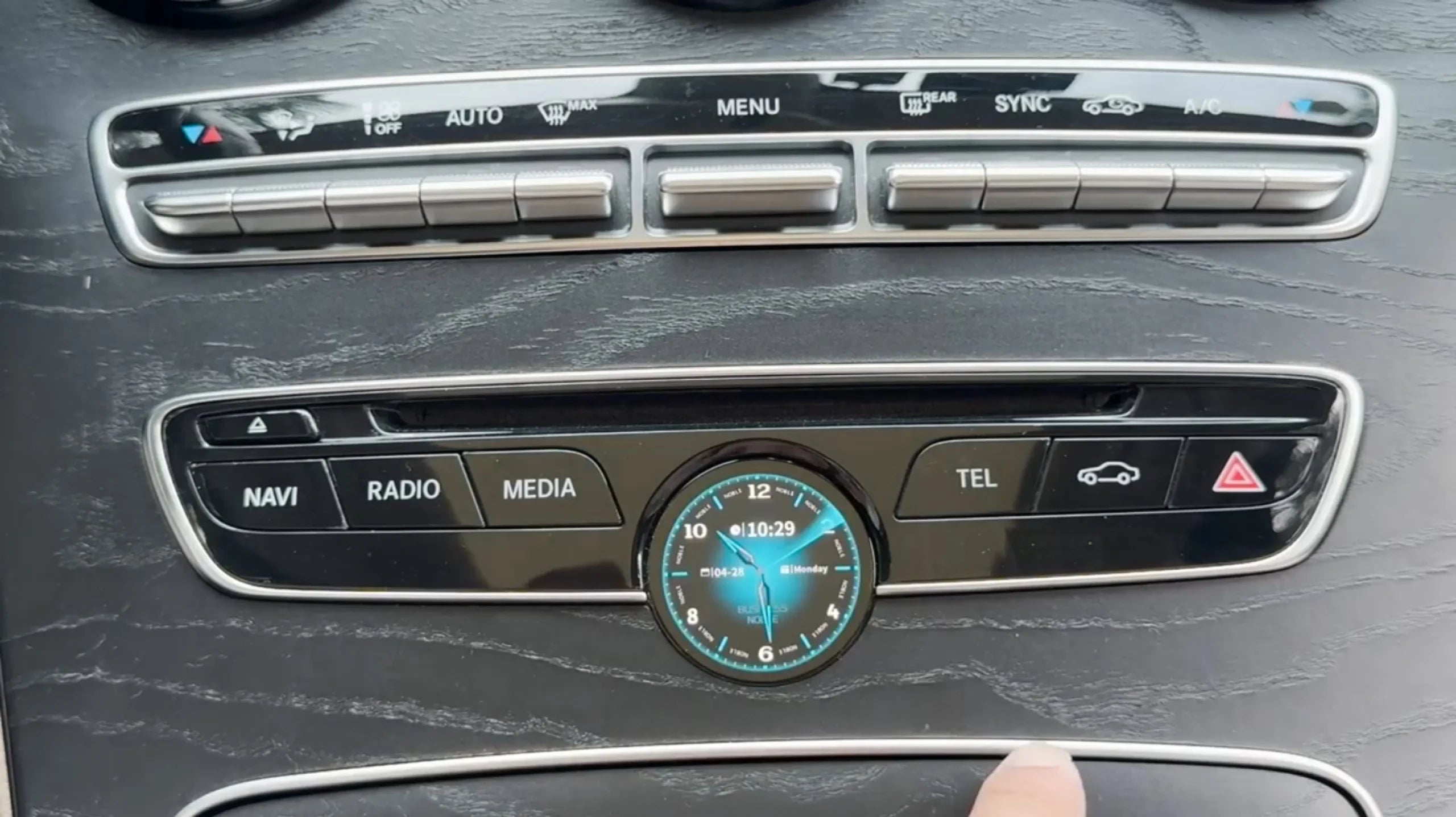 Benz Smart Clock (Mercedes Benz)