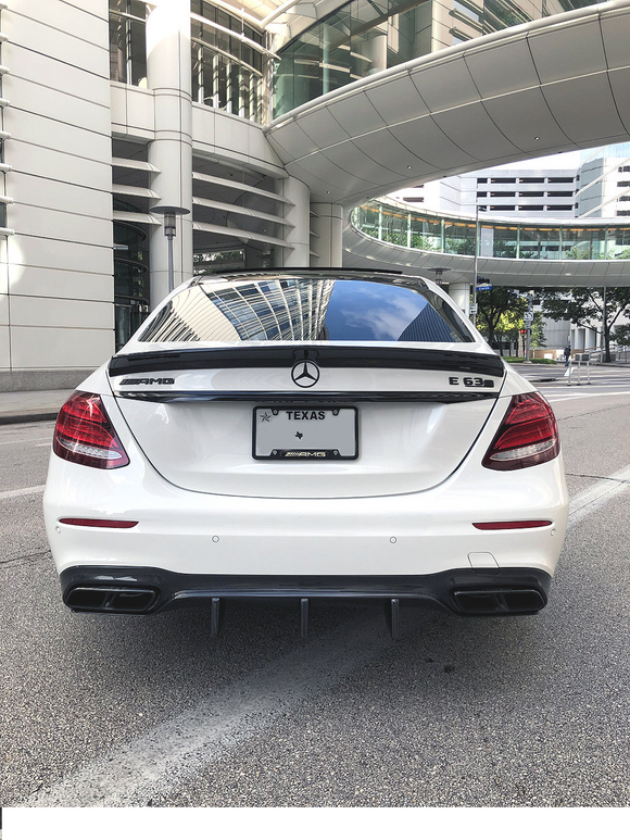 W213 E63/S Carbon Fiber Rear Trunk Spoiler