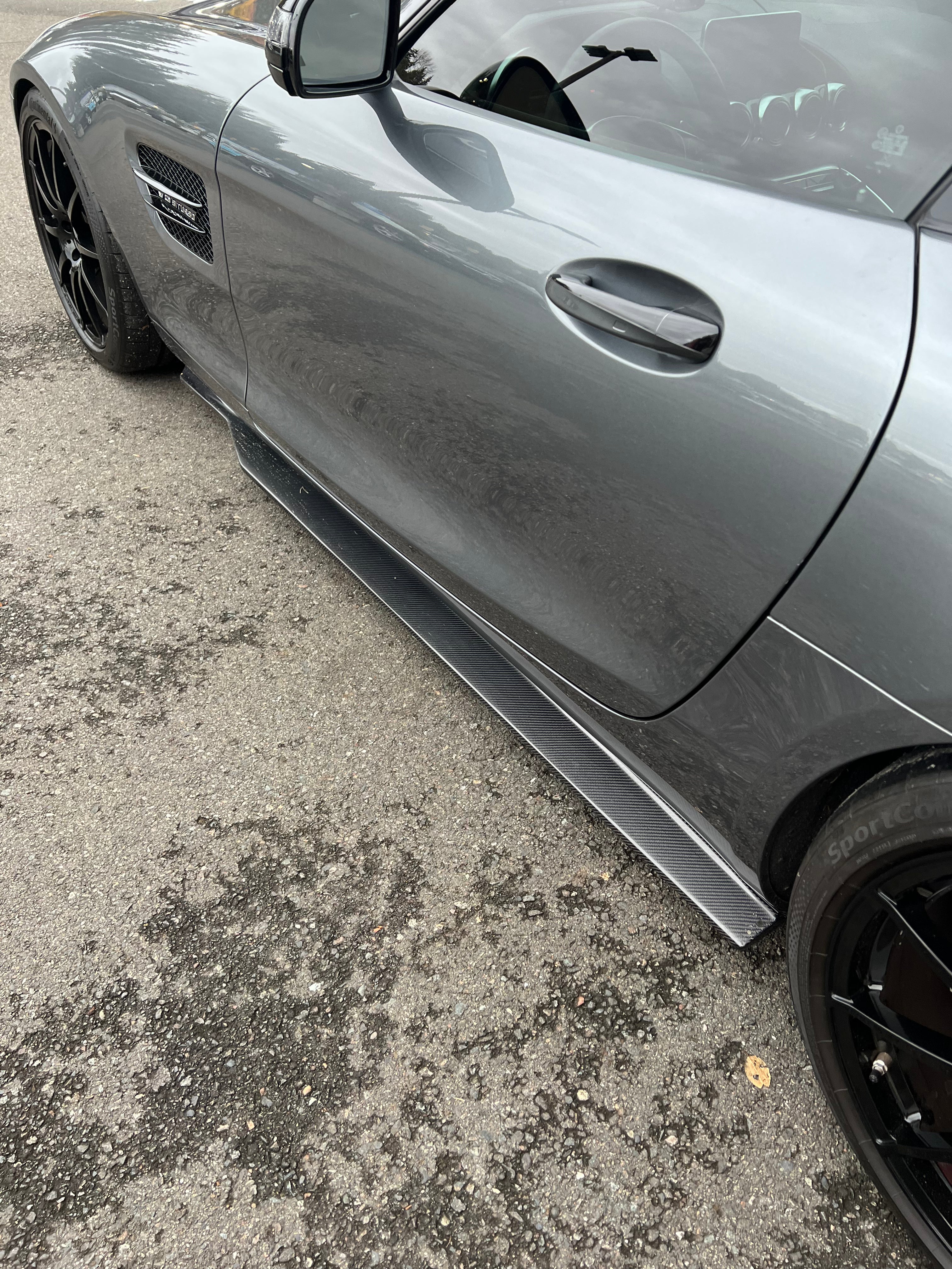 Carbon Fiber side skirts for Mercedes Benz AMG GT / S / C