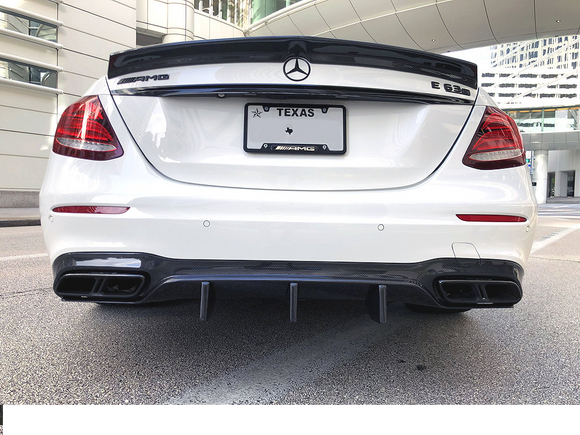 W213 E63/S Carbon Fiber Rear Trunk Spoiler