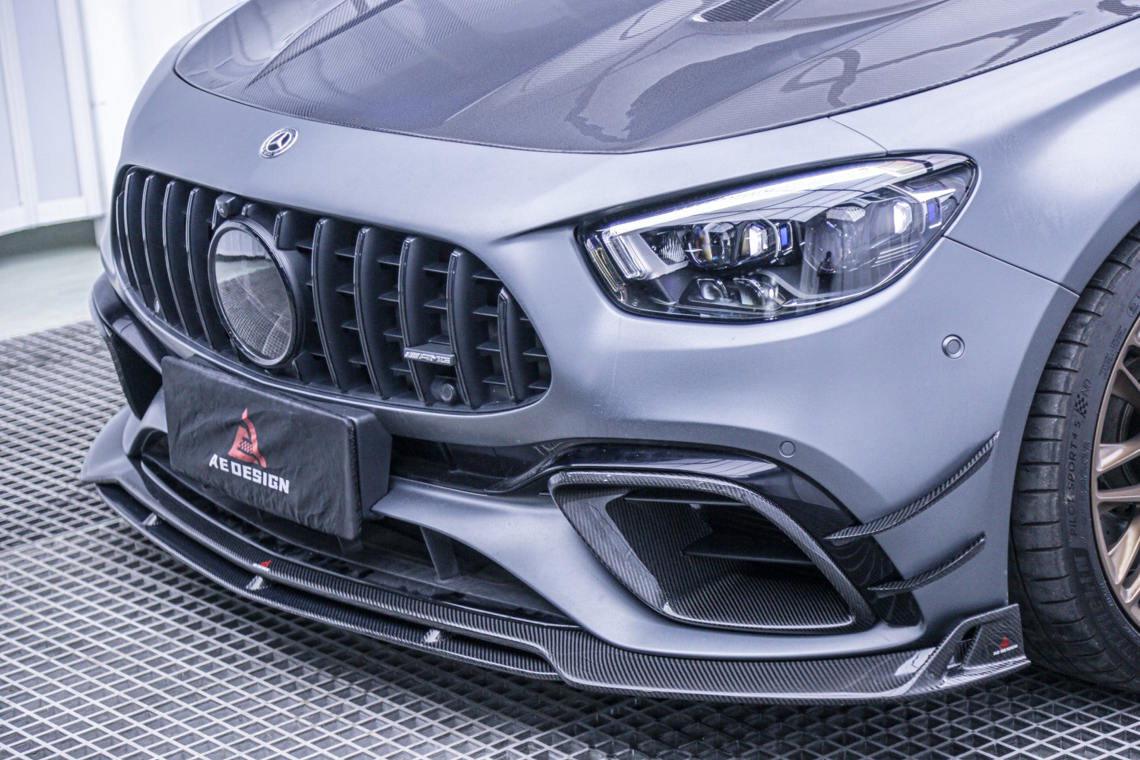 Armorextend AE Design Carbon Fiber Intake Vent Cover for Mercedes Benz W213 E63 2021-ON