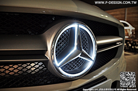 Future Design Car Led Emblem Badges Illuminated Star Front Car Light For Mercedes Benz A-Class C-Class CLA-Class