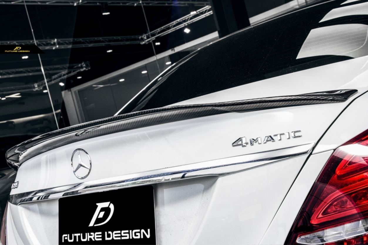 Future Design Carbon 2015-ON Carbon Fiber Rear Spoiler P Style for Mercedes Benz W205 C300 C43 C63 AMG Coupe 2 Door Sedan 4 Door