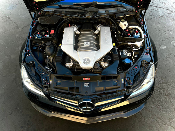 Mercedes-Benz 2008-2014 C-Class Dress Up Hardware Kit (W204)